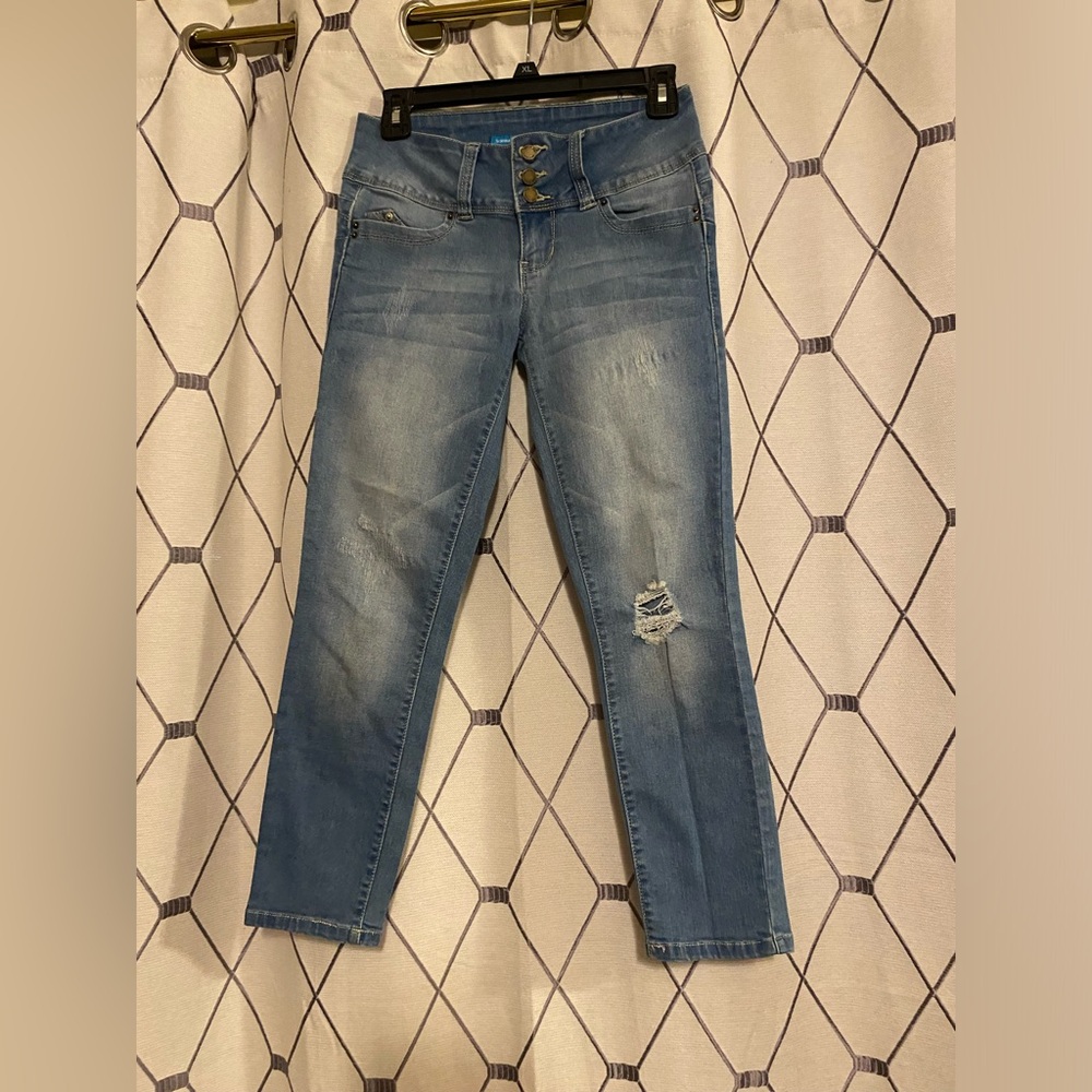 YMI juniors jeans in size 3